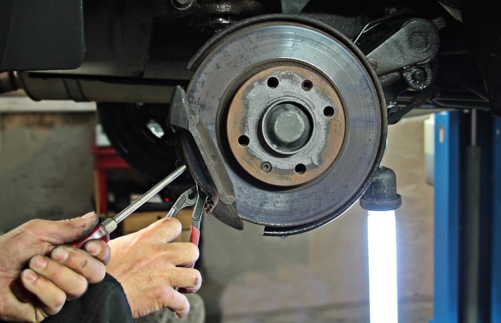 auto repair shop, workshop, brake disc, brake, change, brake change, automobile, car mechanic, specialist, lifting platform, repair, check, professional, vehicle, tool, work, lamp, work lamp, exchange, workshop, brake, brake, change, car mechanic, car mechanic, car mechanic, car mechanic, car mechanic, repair, repair