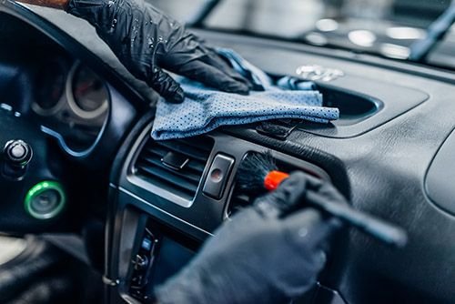 car detailing dubai